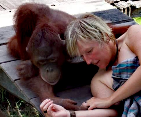 Lynn with orangutan