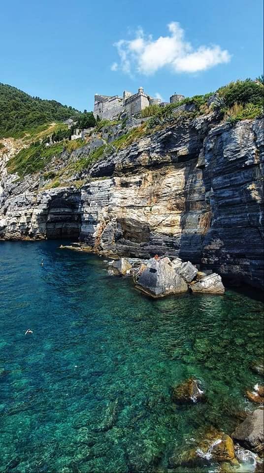 byrons grotto portovenere