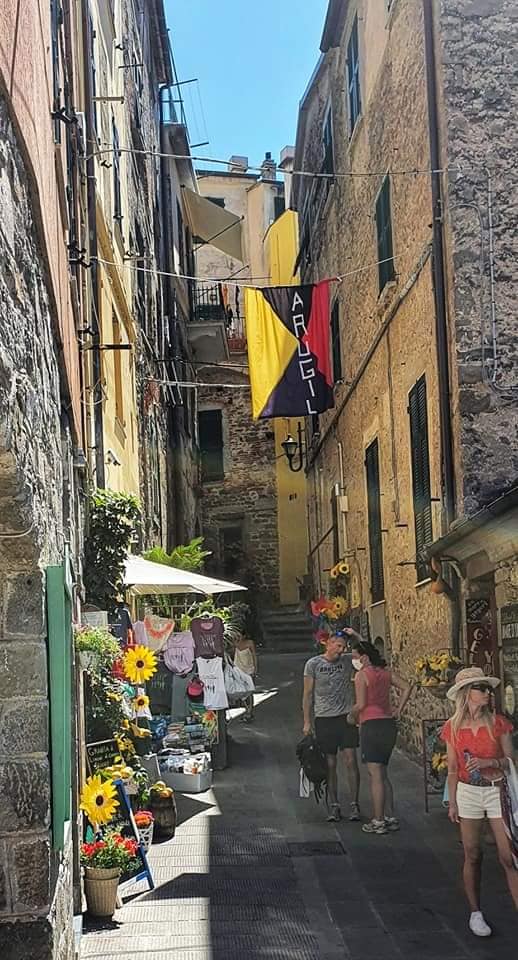 the streets of Corniglia