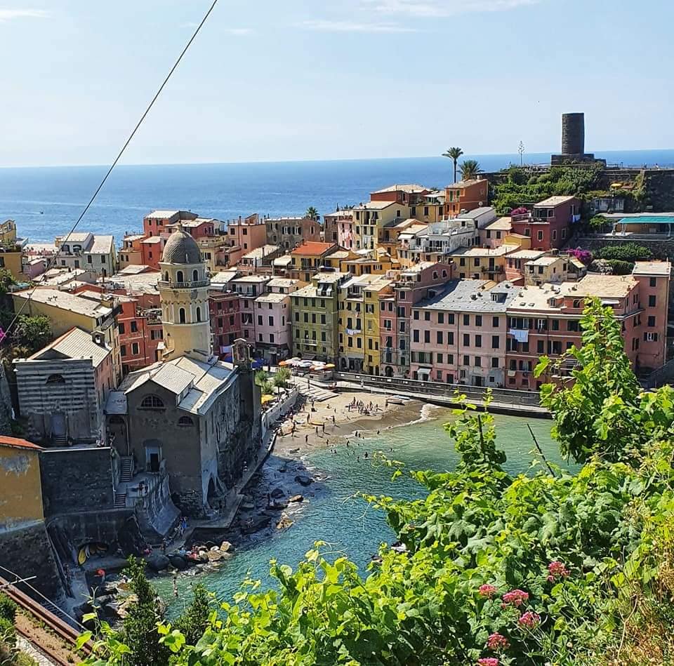 coming in to vernazza