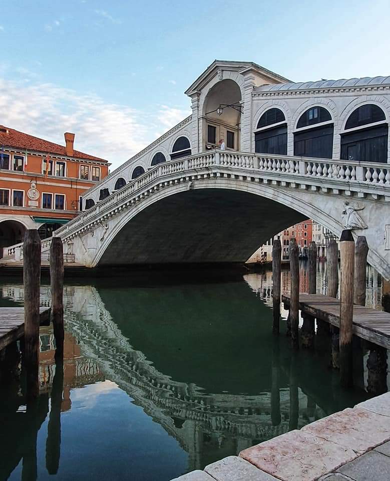 trip to venice - rialto bridge