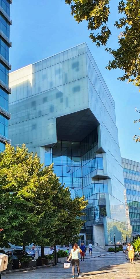 modern tirana