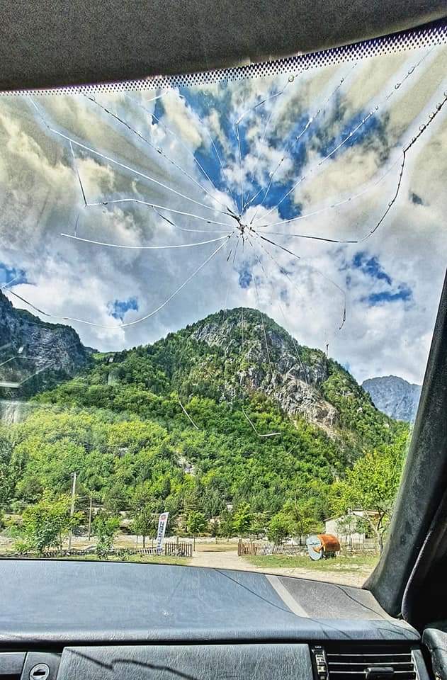 shattered windscreen
