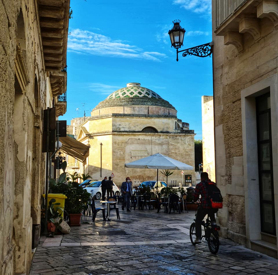 street in lecce