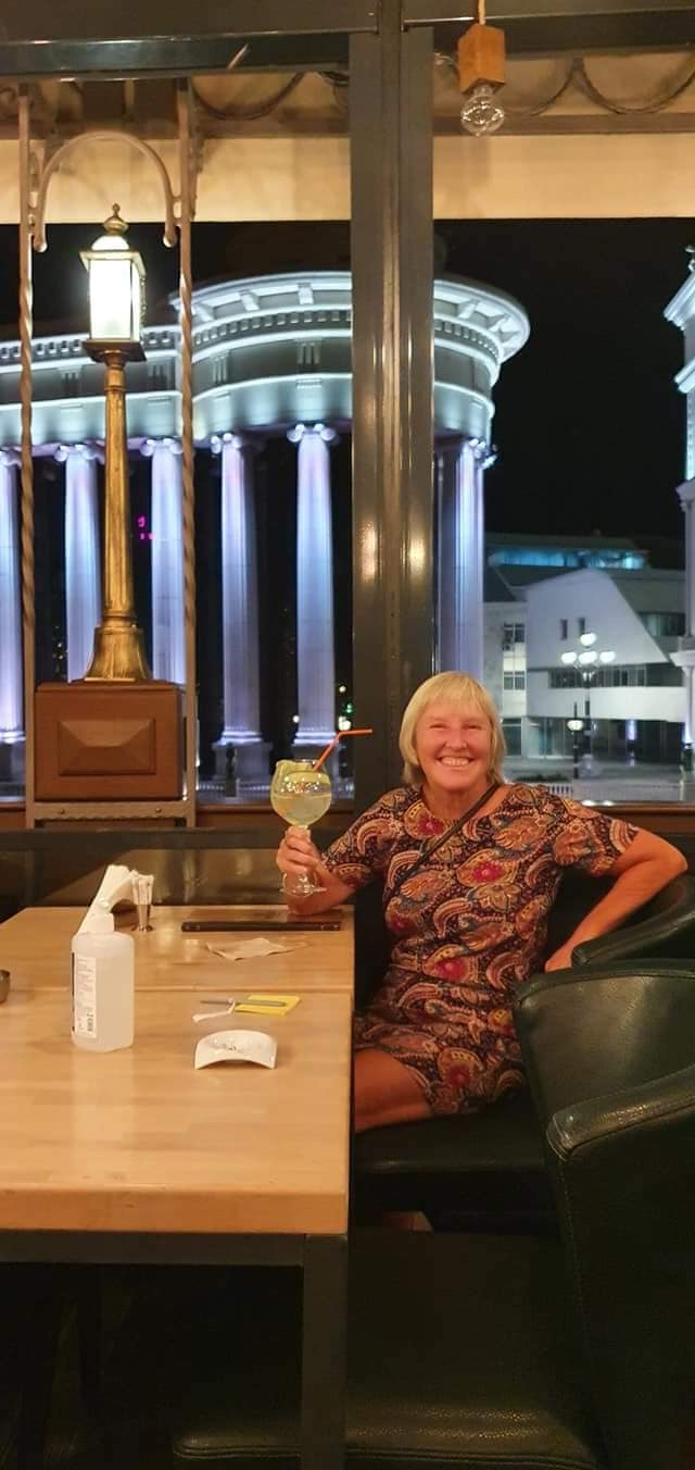 gin by the river