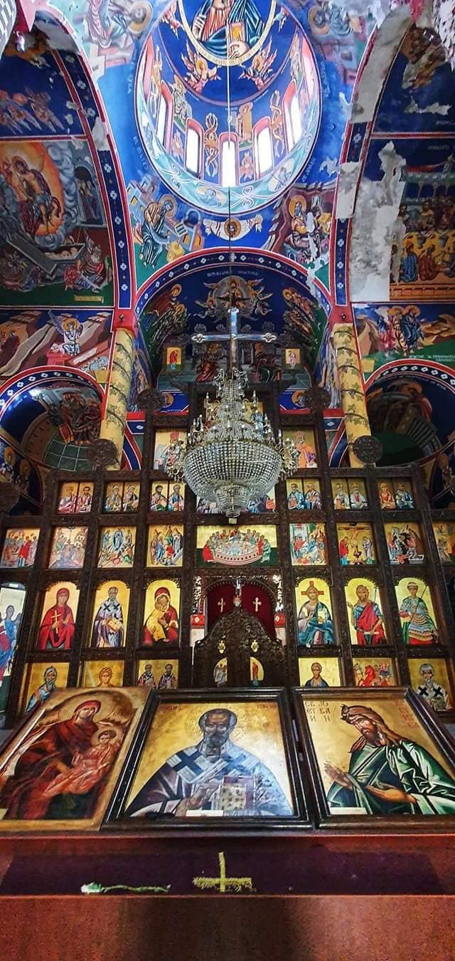 icons mavrovo new church