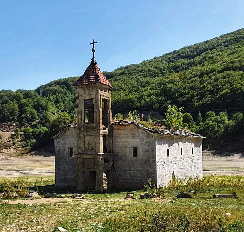 old church mavrovo