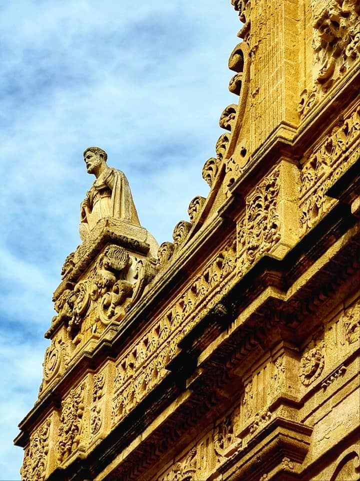 adornments gallipoli cathedral
