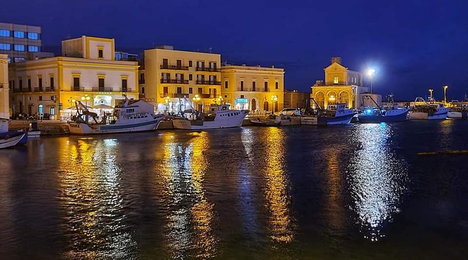 gallipoli at night