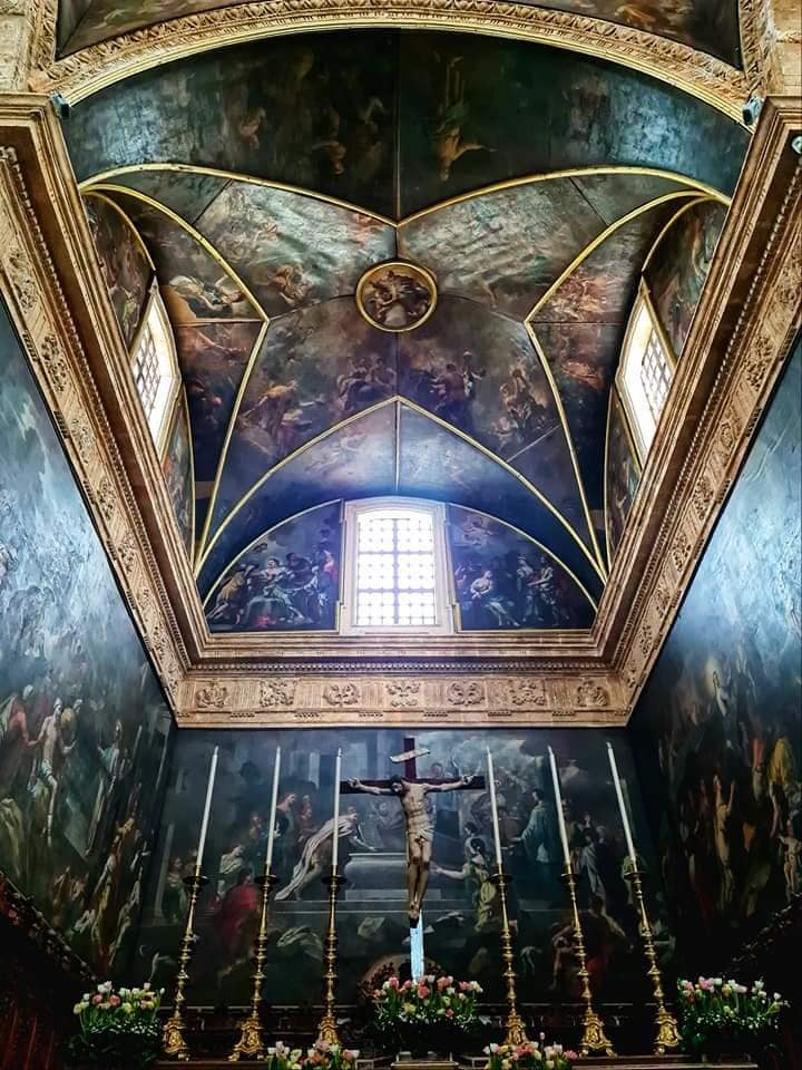 inside gallipoli cathedral