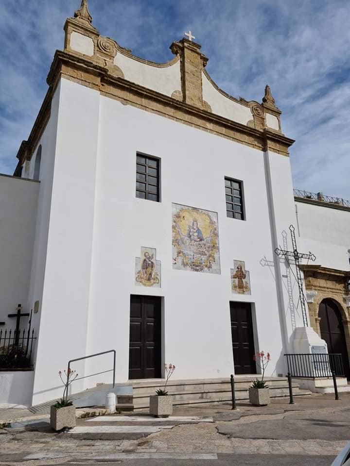 lovely church - gallipoli