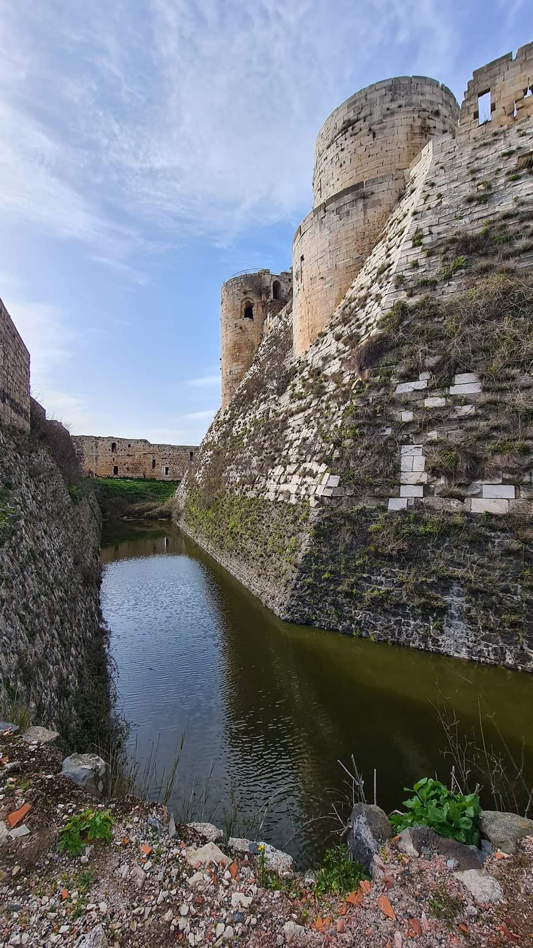 Inner moat at Krak-des-Chevalier crusader castle
