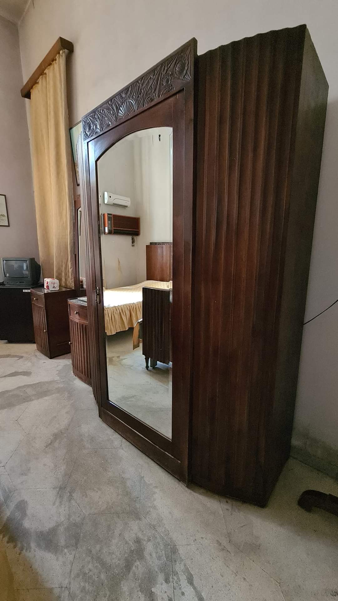 Beautiful wardrobe in the Baron Hotel, Aleppo, Syria