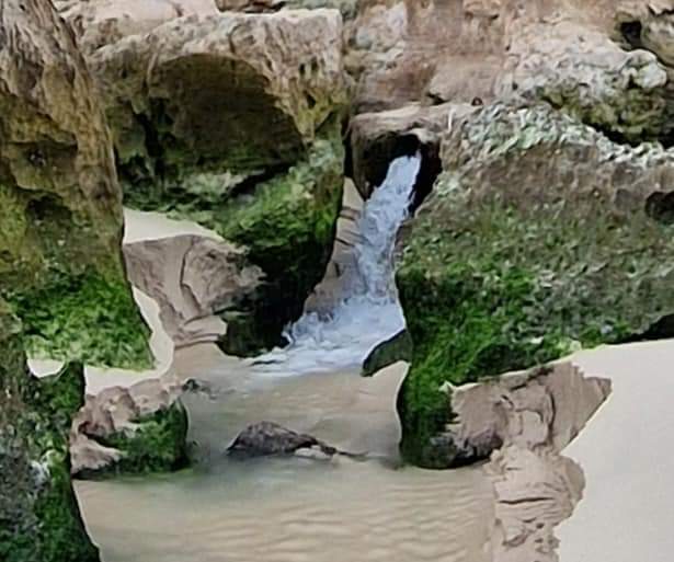 A natural shower on the beach