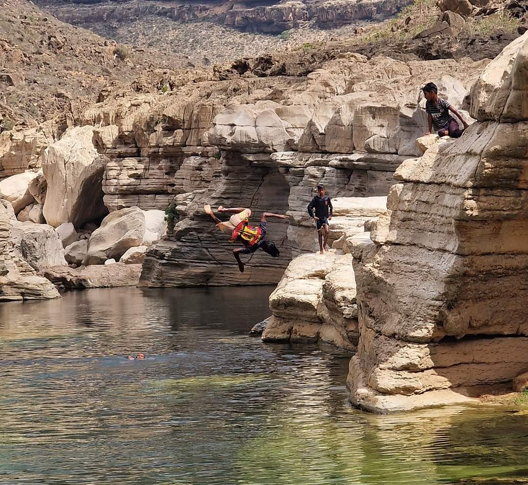 Acrobatics at Kalishan canyon Socotra