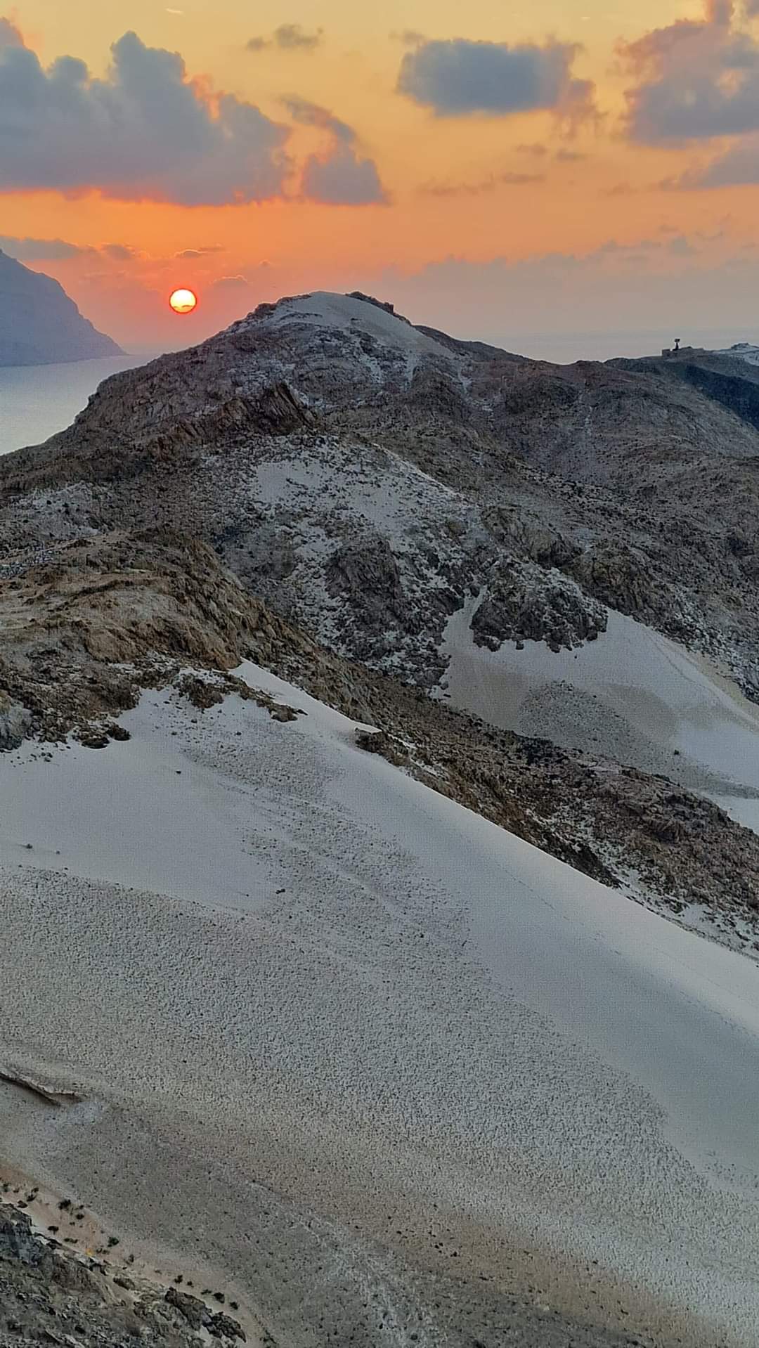 Sunset in Kalansya, Socotra